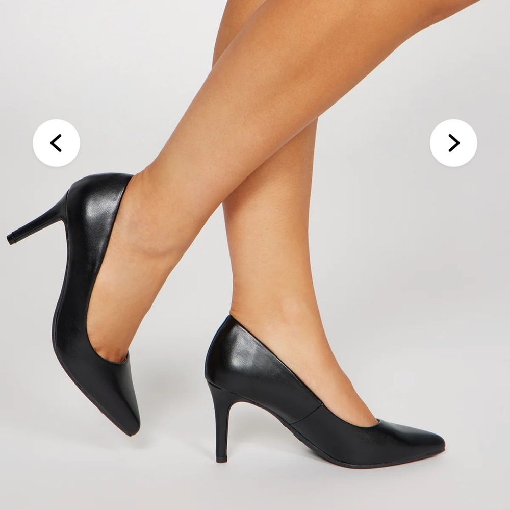 Fashion Nova pointed toe heels - new in box- size 9 - Picture 2 of 4